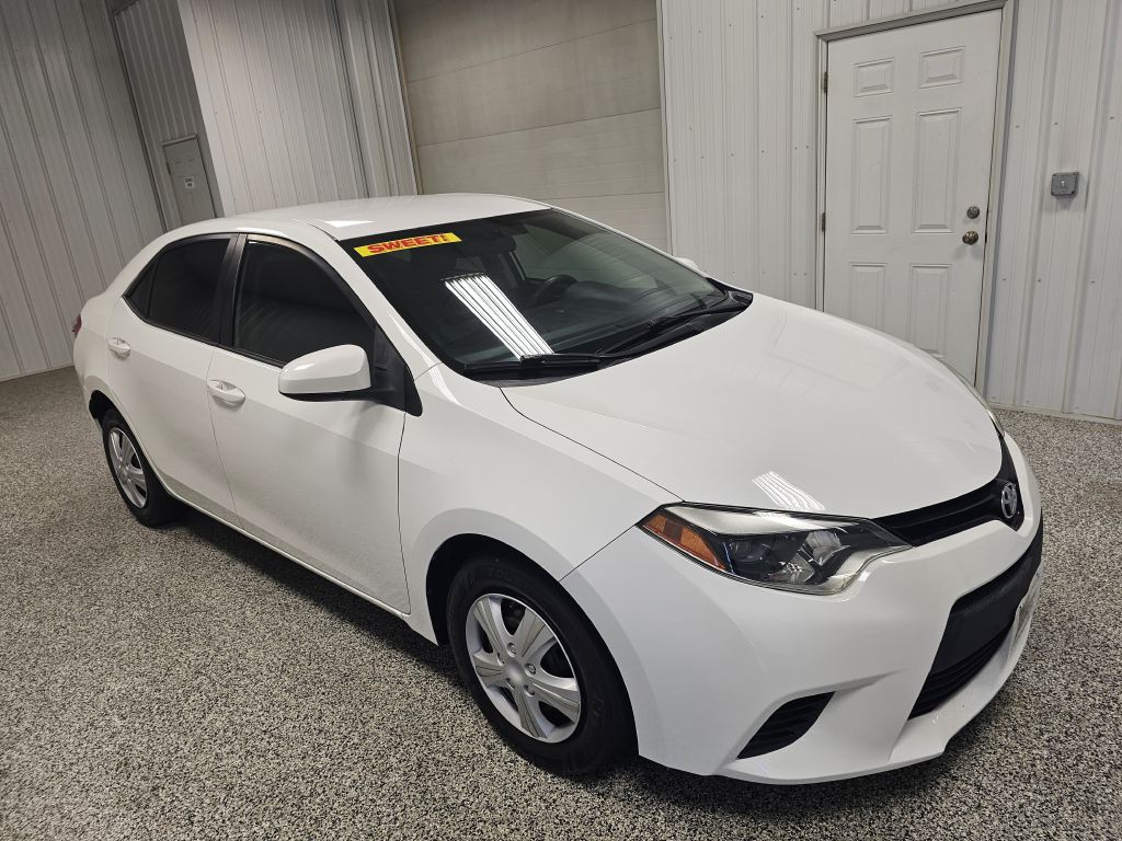 2015 Toyota Corolla Image 2