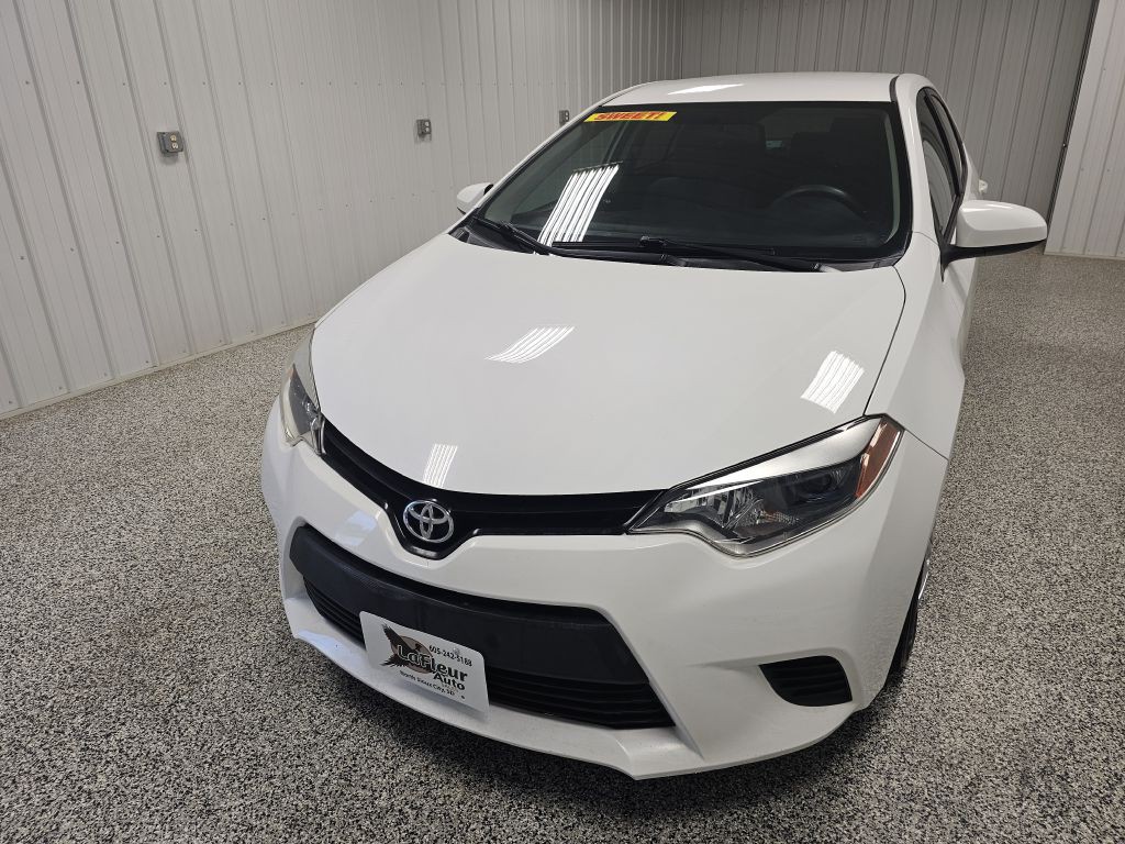 2015 Toyota Corolla Image 4