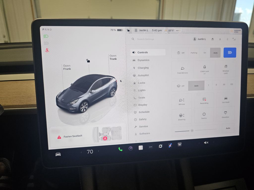 2023 Tesla Model Y Image 19