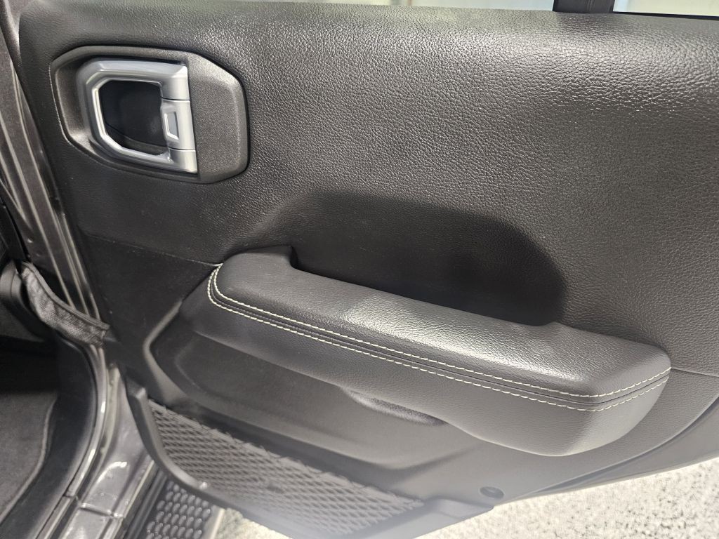 2021 Jeep Wrangler Unlimited Image 13