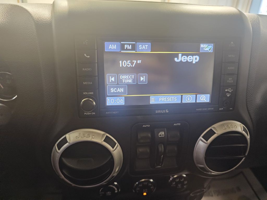 2017 Jeep Wrangler Unlimited Image 21