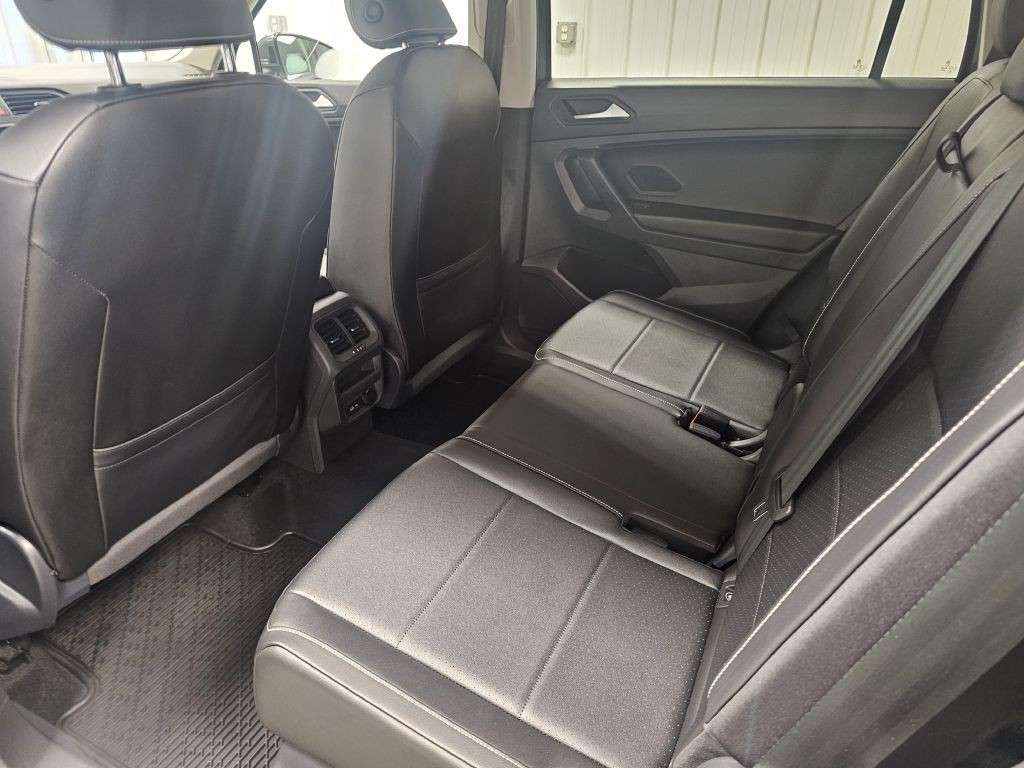 2021 Volkswagen Tiguan Image 11