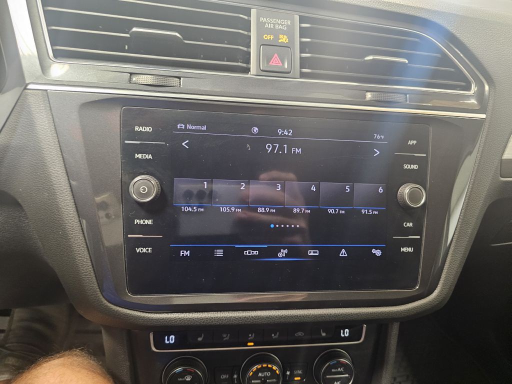 2021 Volkswagen Tiguan Image 22