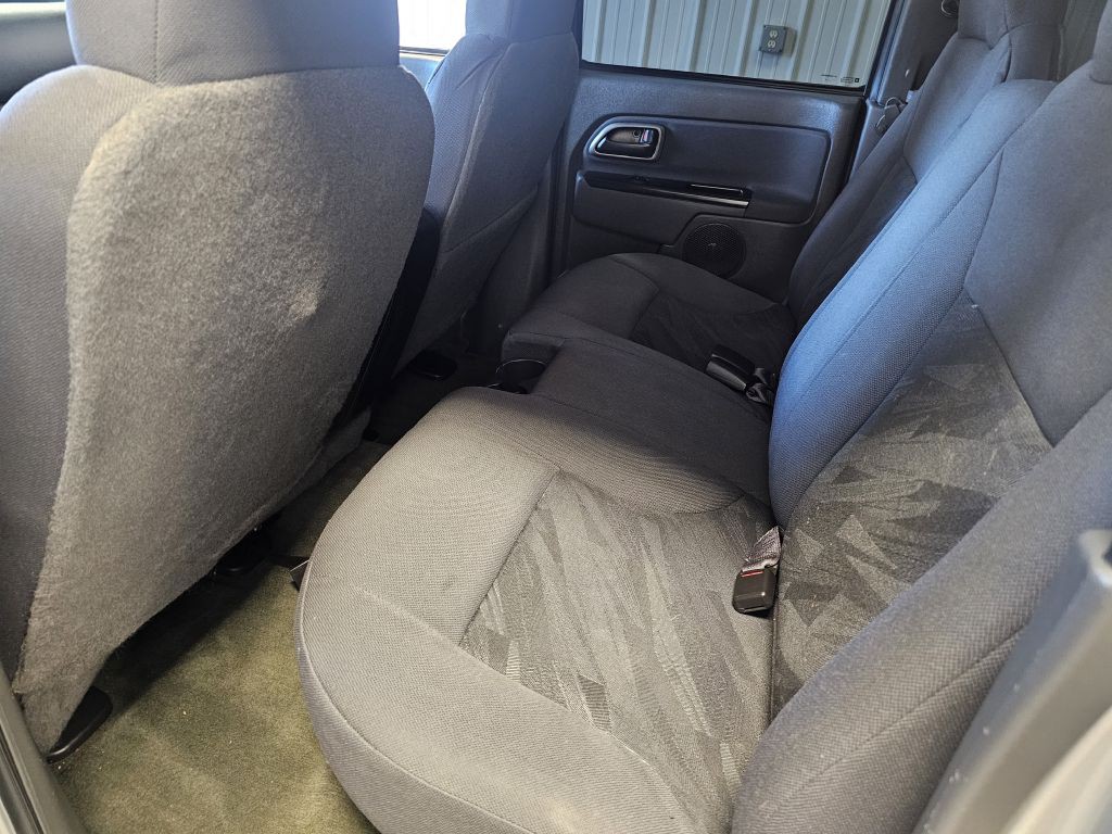 2005 Chevrolet Colorado Image 11