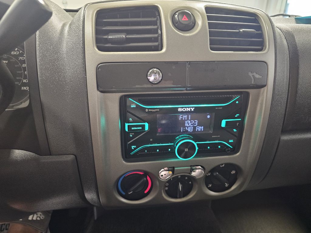 2005 Chevrolet Colorado Image 17