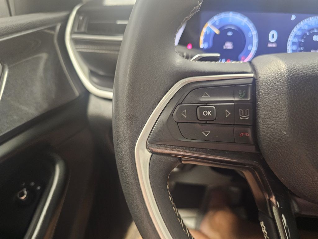 2023 Jeep Grand Cherokee Image 21