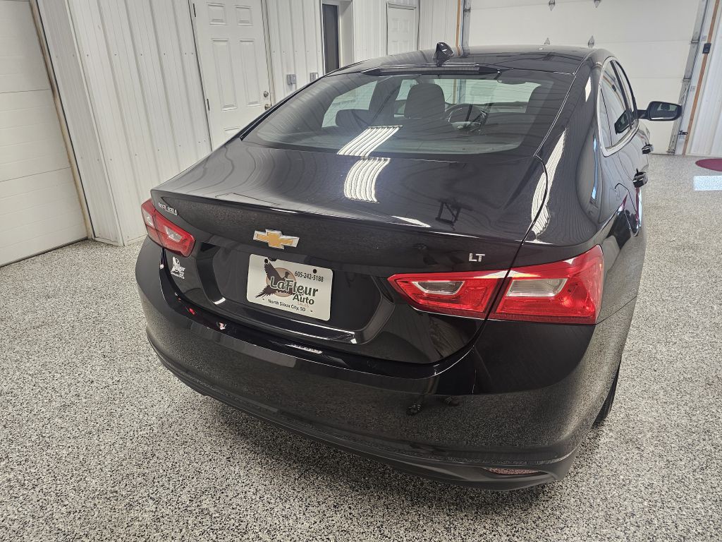 2023 Chevrolet Malibu Image 6