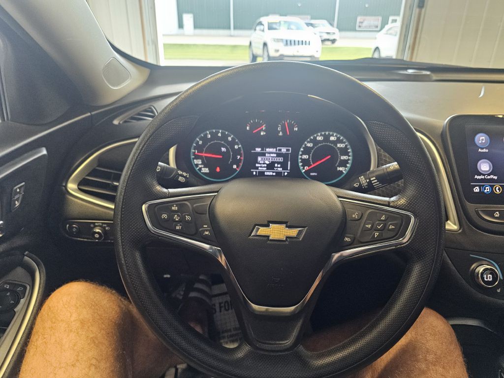 2023 Chevrolet Malibu Image 17