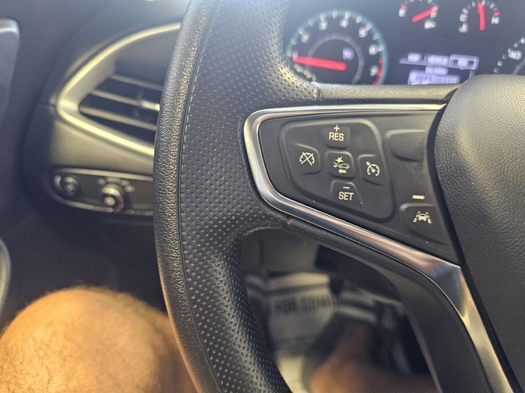 2023 Chevrolet Malibu Image 18