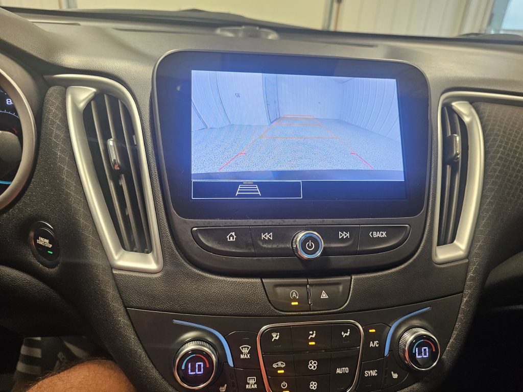 2023 Chevrolet Malibu Image 21