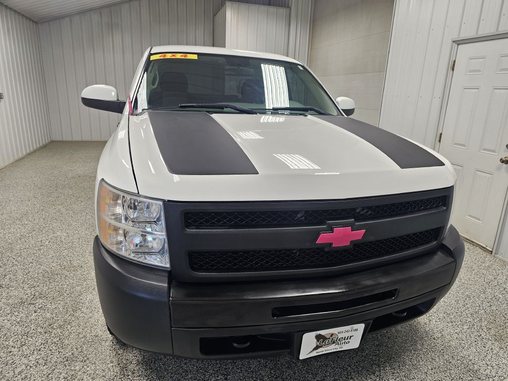 2013 Chevrolet Silverado 1500 Image 3