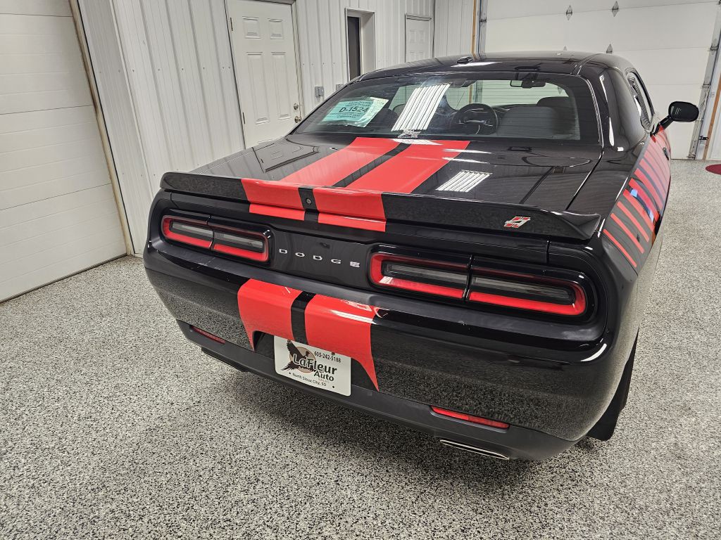 2019 Dodge Challenger Image 6