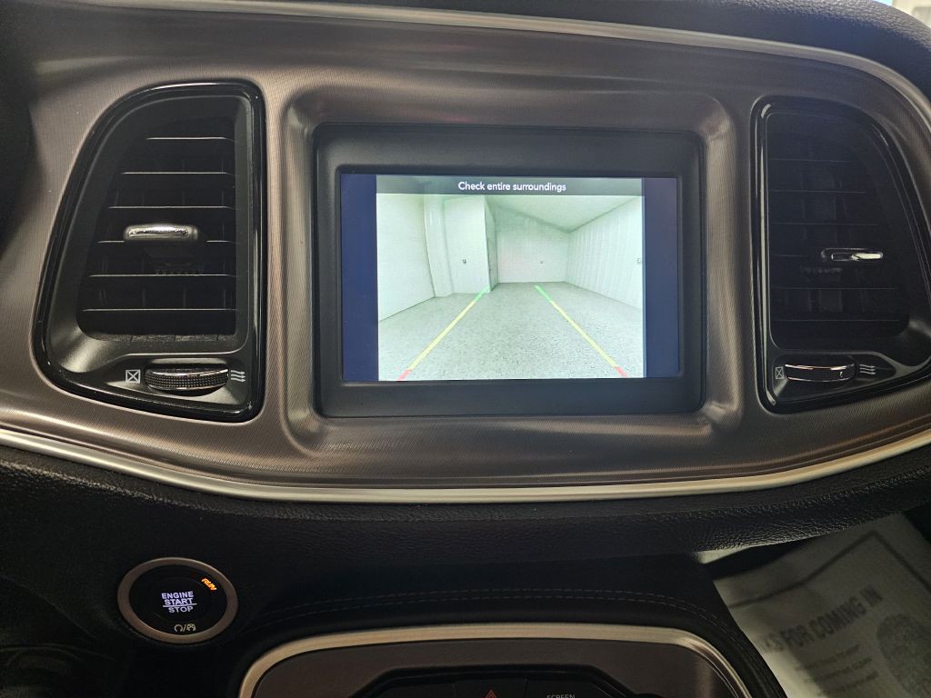 2019 Dodge Challenger Image 19