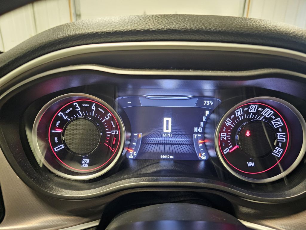 2019 Dodge Challenger Image 21