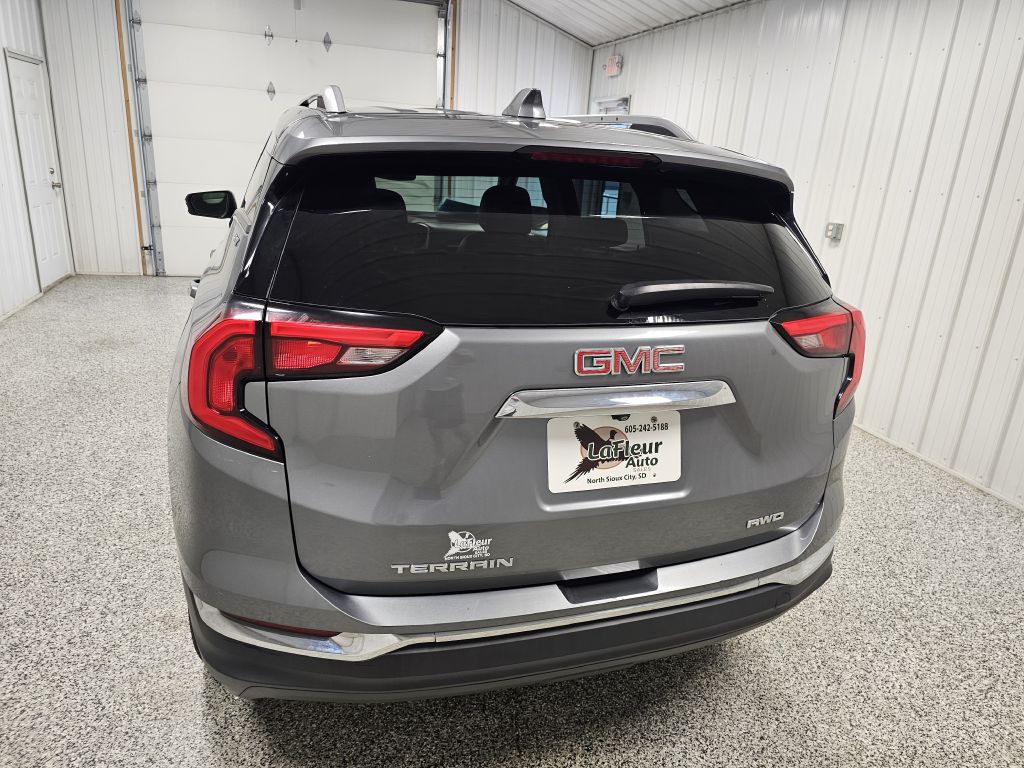 2020 GMC Terrain Image 5