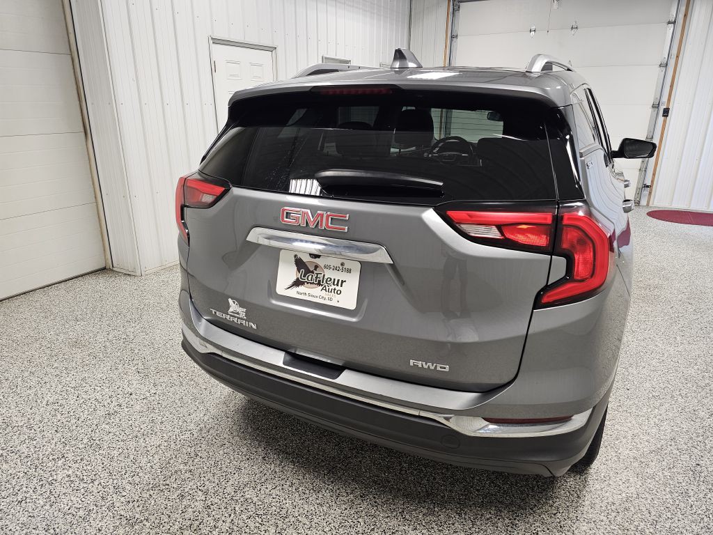 2020 GMC Terrain Image 6