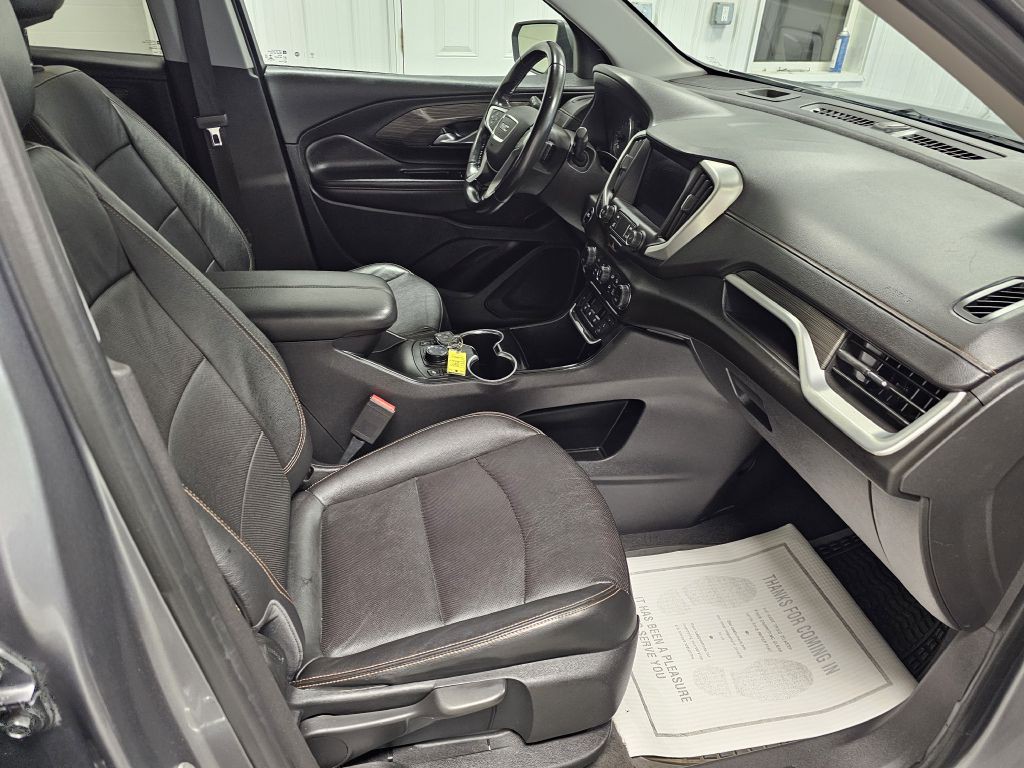 2020 GMC Terrain Image 16