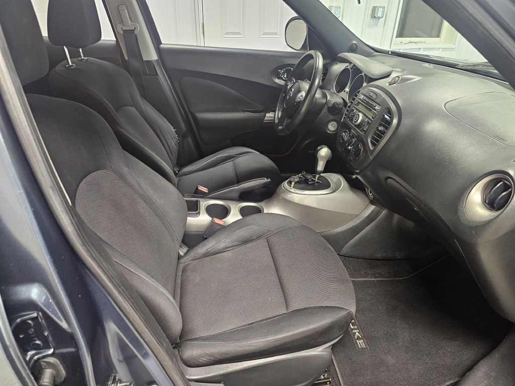 2013 Nissan Juke Image 16