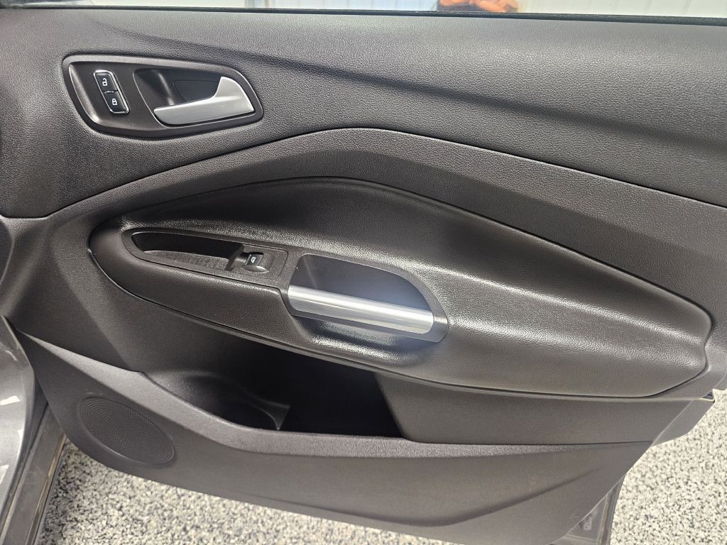 2014 Ford Escape Image 16