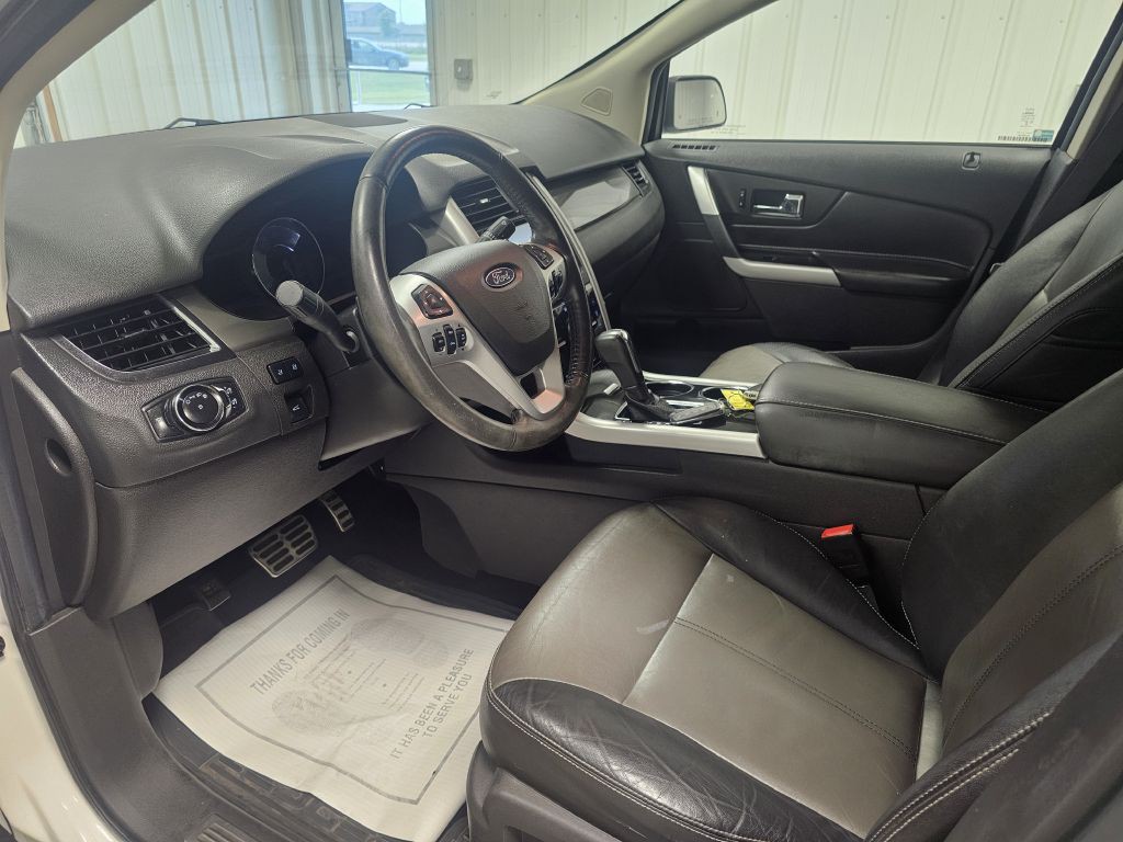 2014 Ford Edge Image 11