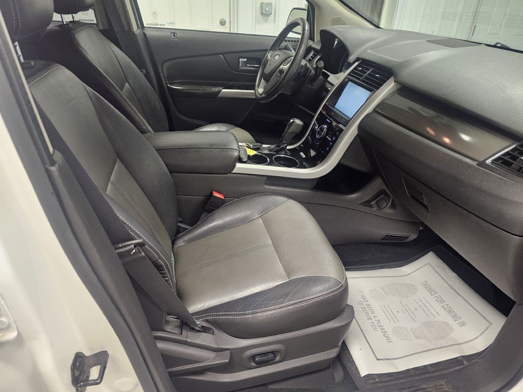 2014 Ford Edge Image 18