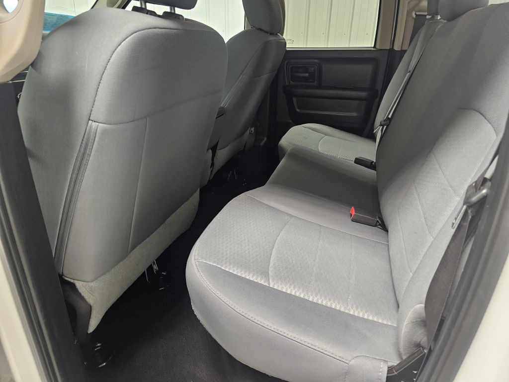 2015 RAM 1500 Image 11