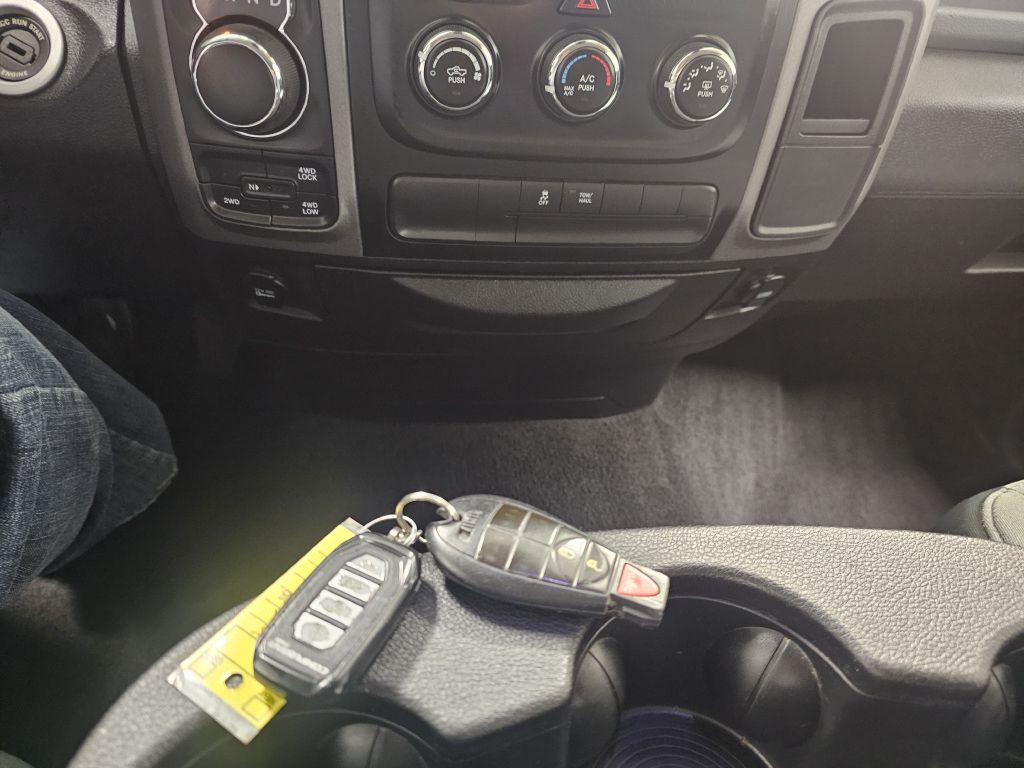 2015 RAM 1500 Image 19