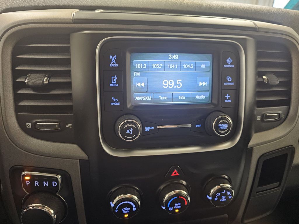 2015 RAM 1500 Image 21