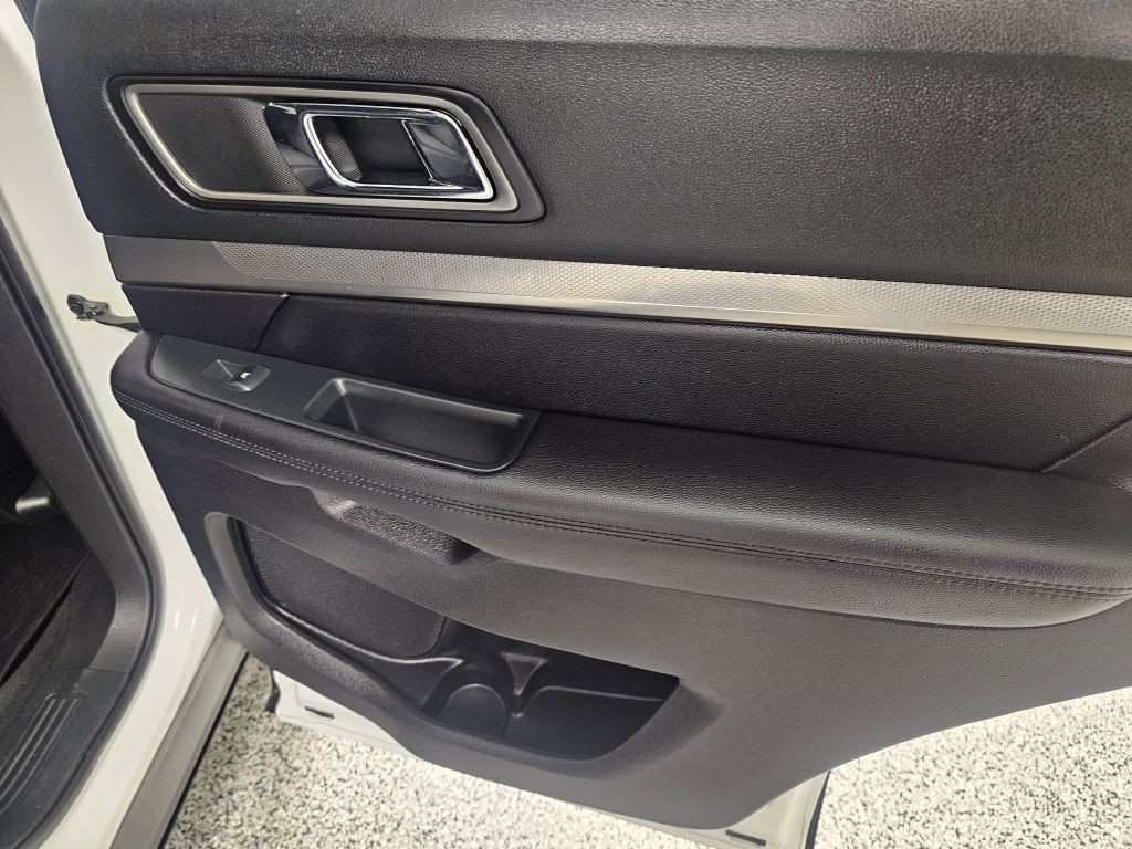 2019 Ford Explorer Image 14