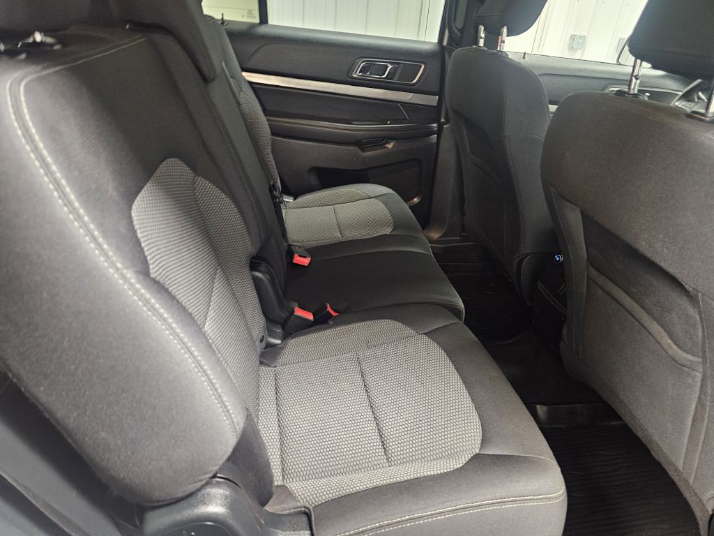 2019 Ford Explorer Image 15