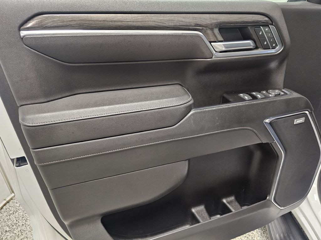 2023 Chevrolet Silverado 1500 Image 8
