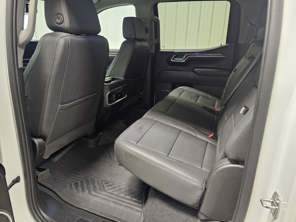 2023 Chevrolet Silverado 1500 Image 11