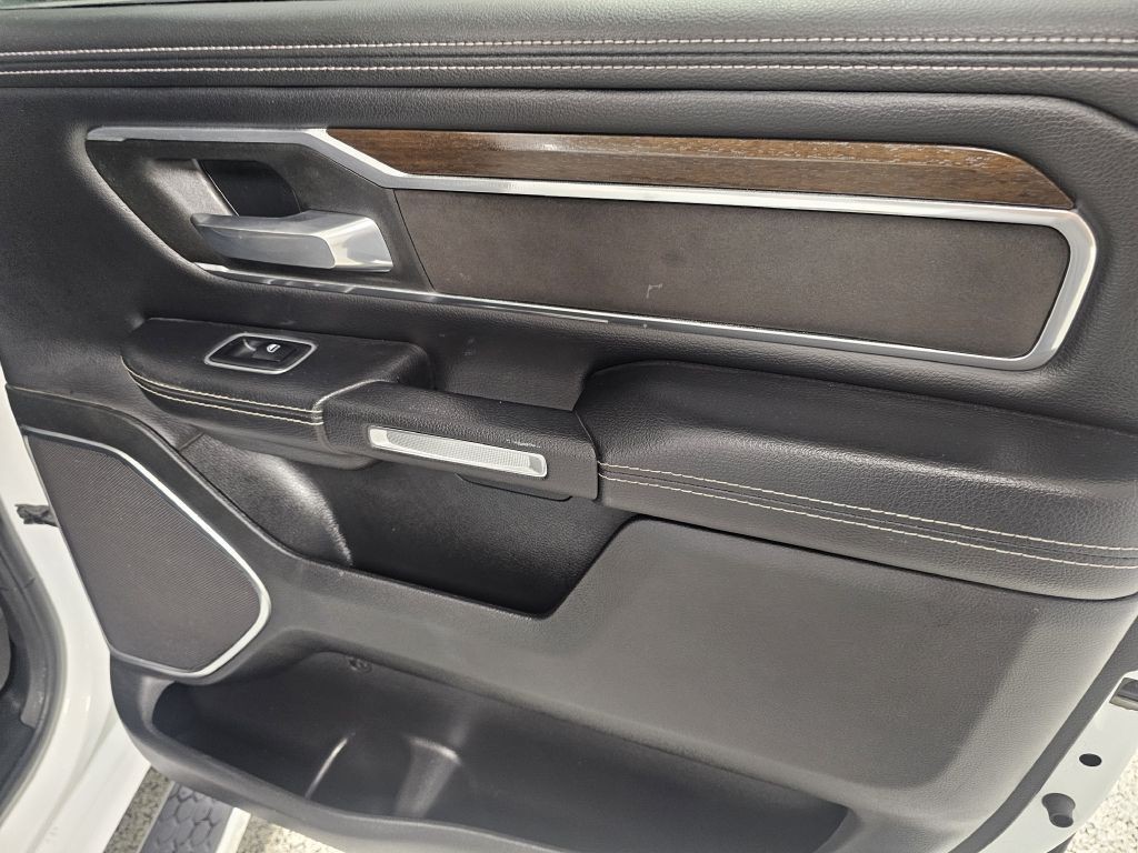 2021 RAM 1500 Image 12
