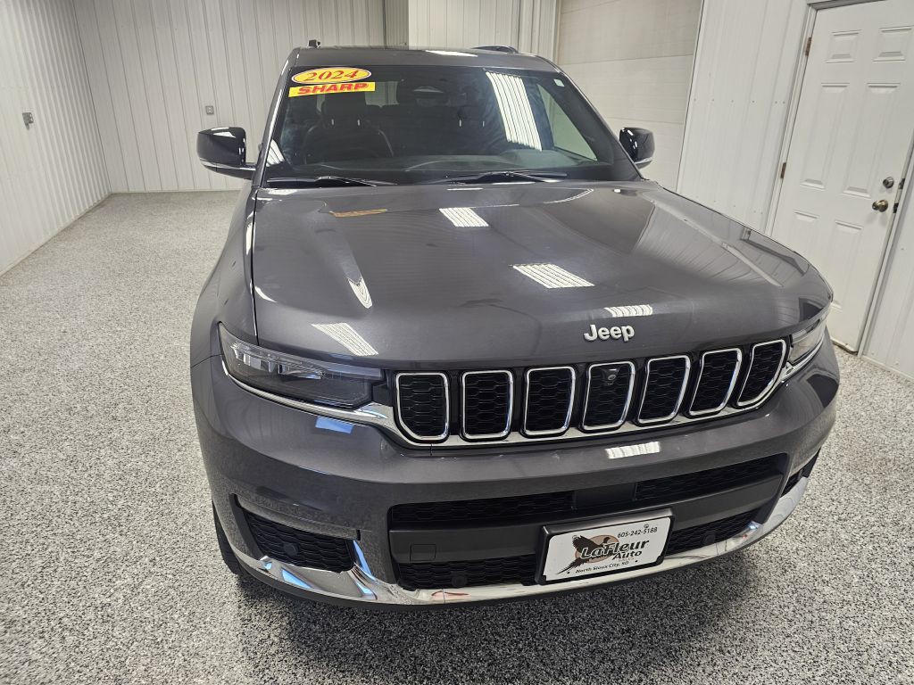 2024 Jeep Grand Cherokee Image 3