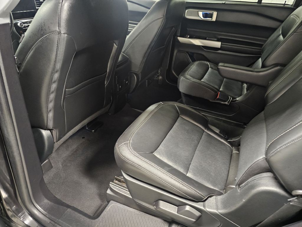 2022 Ford Explorer Image 12