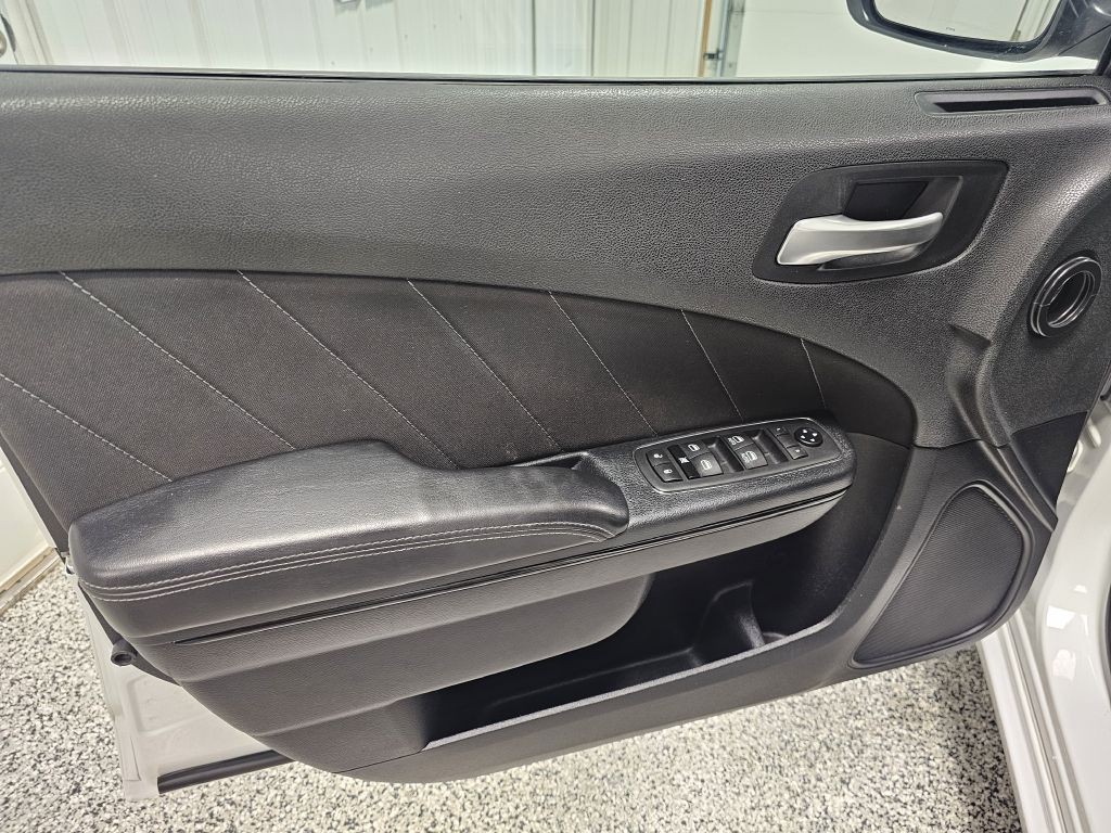 2020 Dodge Charger Image 8
