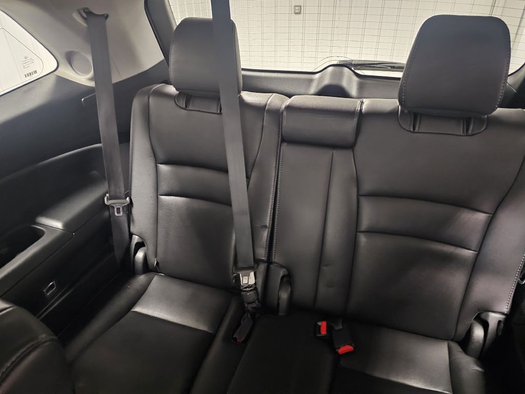 2016 Honda Pilot Image 14