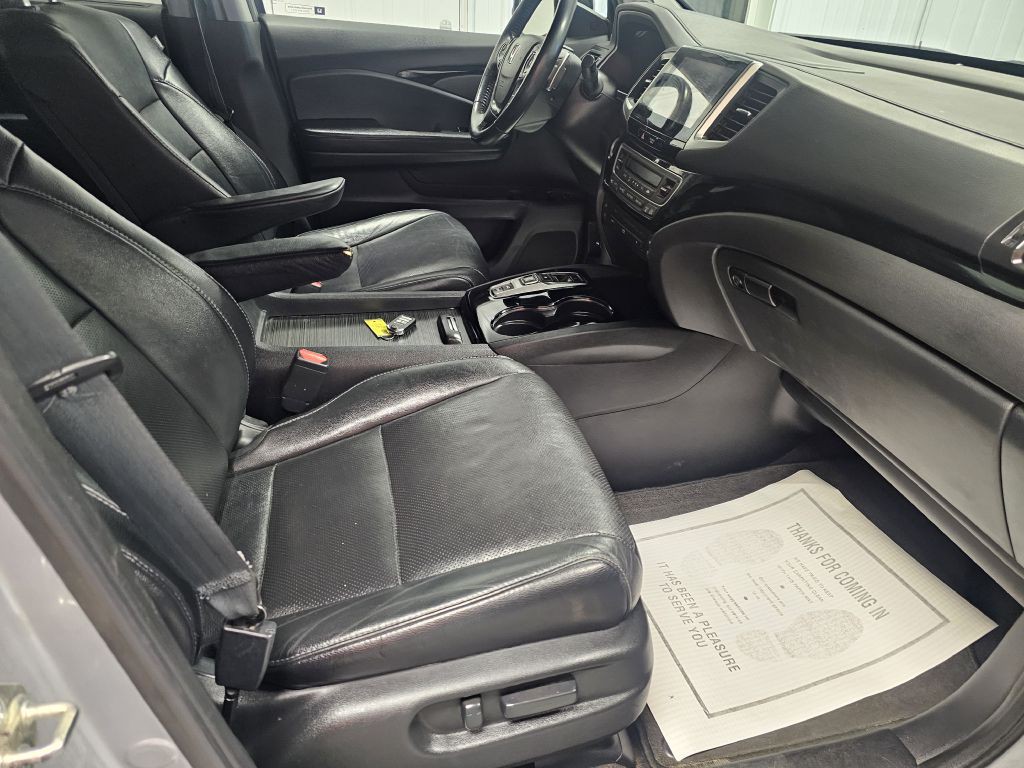 2016 Honda Pilot Image 20
