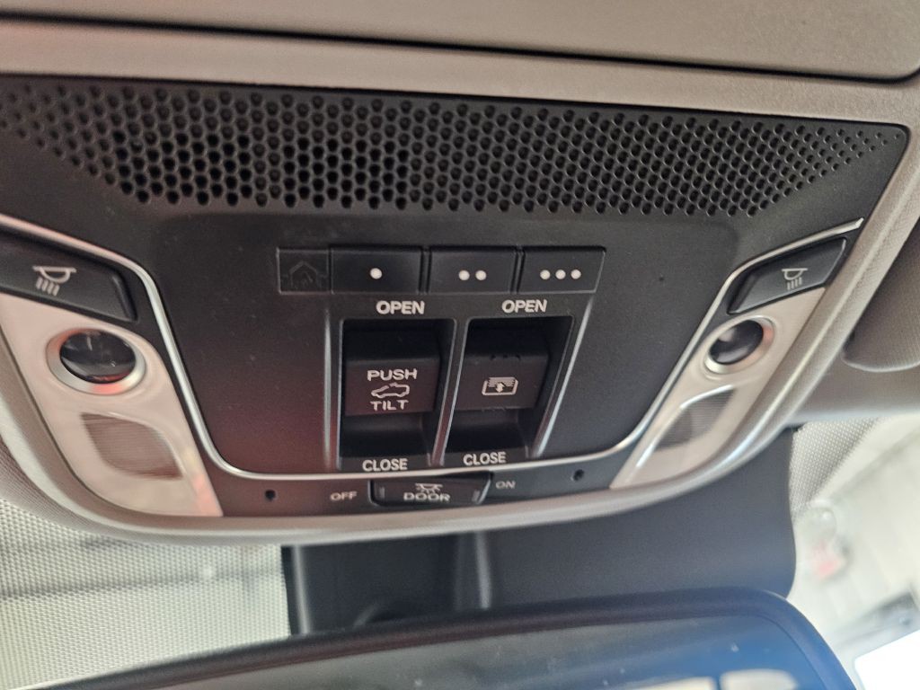 2016 Honda Pilot Image 25