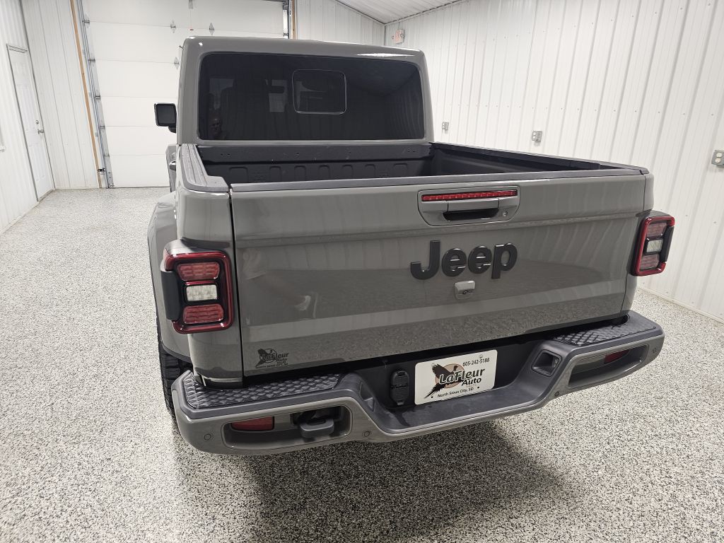 2023 Jeep Gladiator Image 5