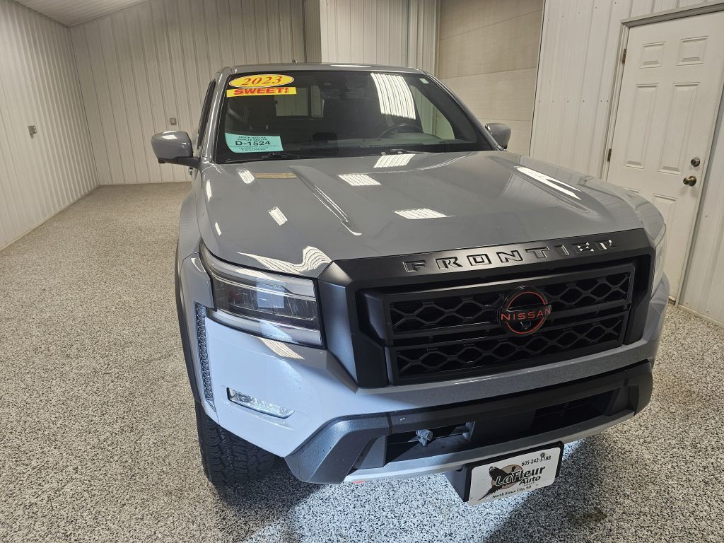 2023 Nissan Frontier Image 3