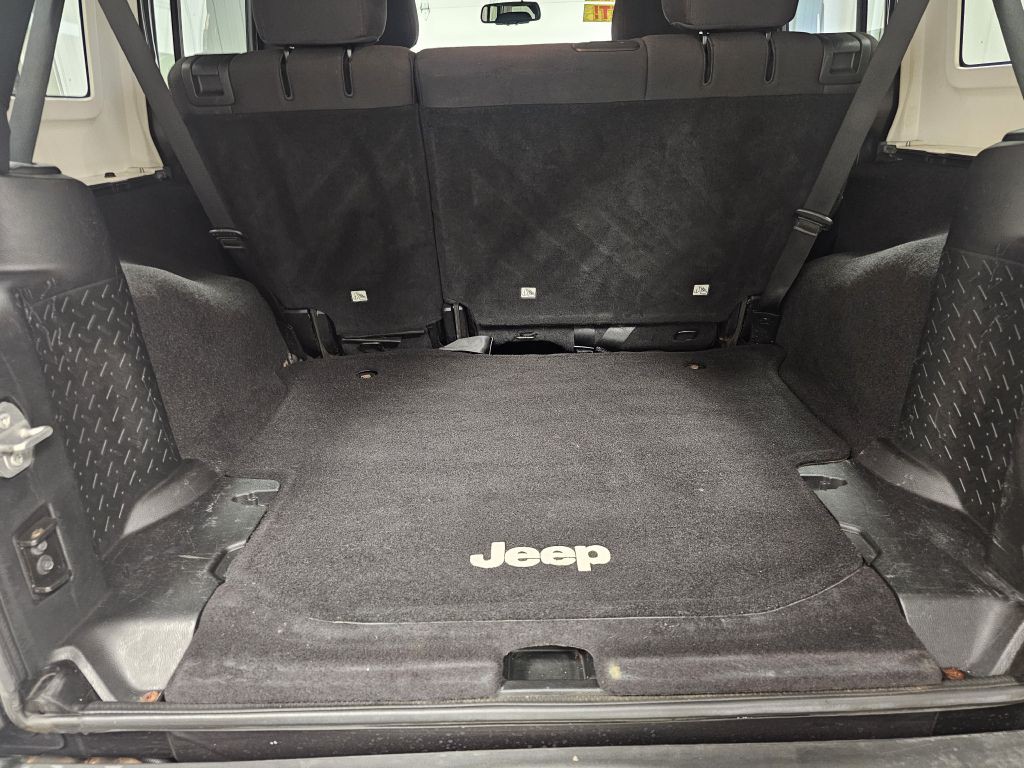 2017 Jeep Wrangler Unlimited Image 11