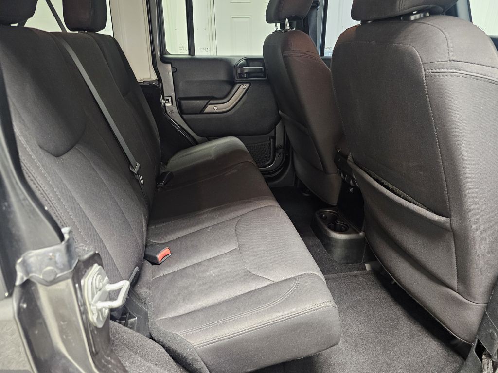 2017 Jeep Wrangler Unlimited Image 13