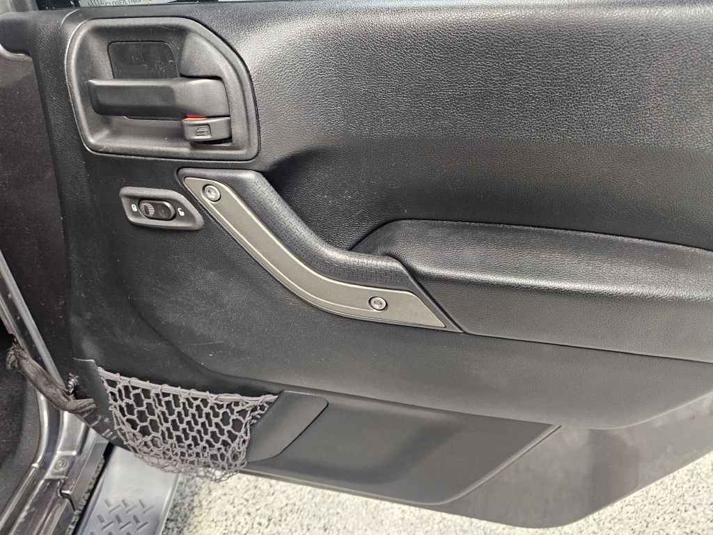 2017 Jeep Wrangler Unlimited Image 14