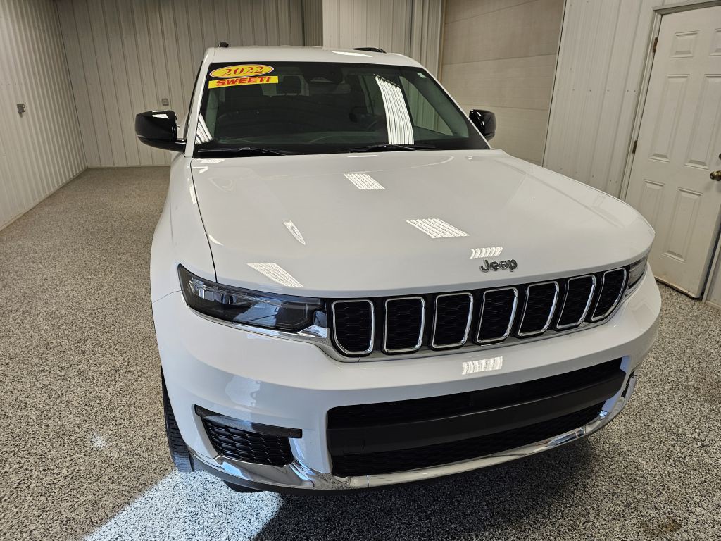 2022 Jeep Grand Cherokee Image 3