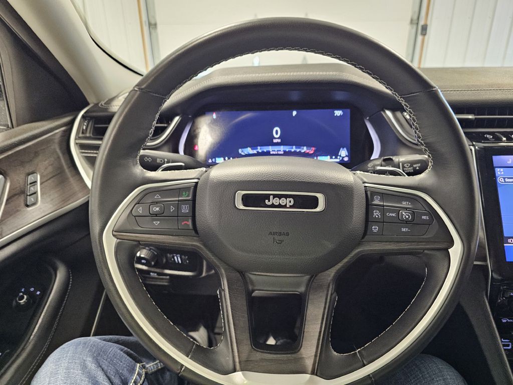 2022 Jeep Grand Cherokee Image 18