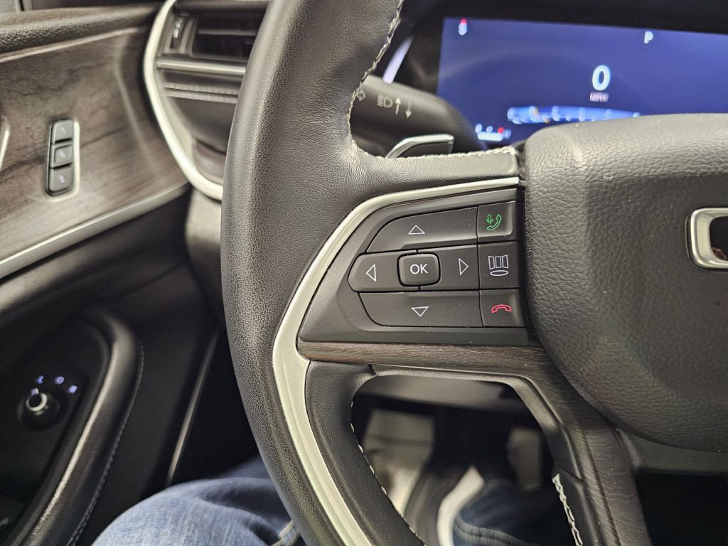 2022 Jeep Grand Cherokee Image 19