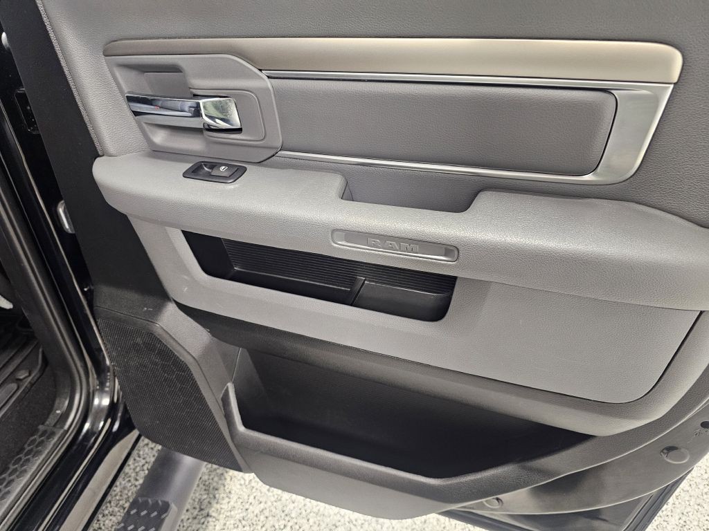 2019 RAM 1500 Image 12