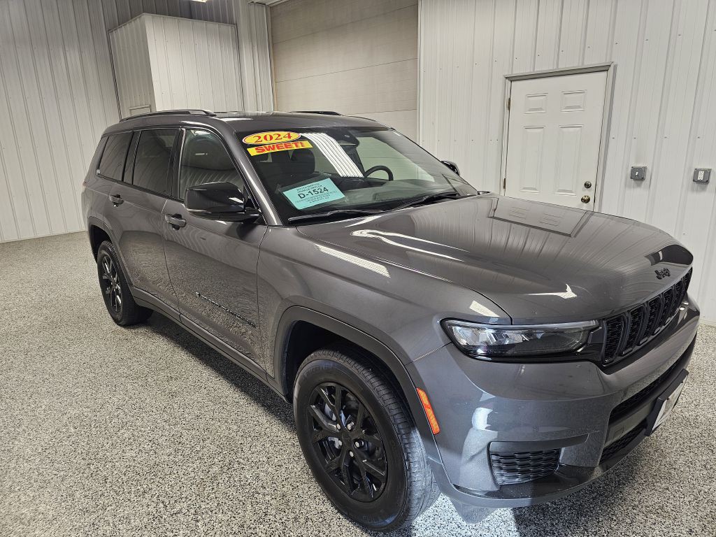 2024 Jeep Grand Cherokee Image 2