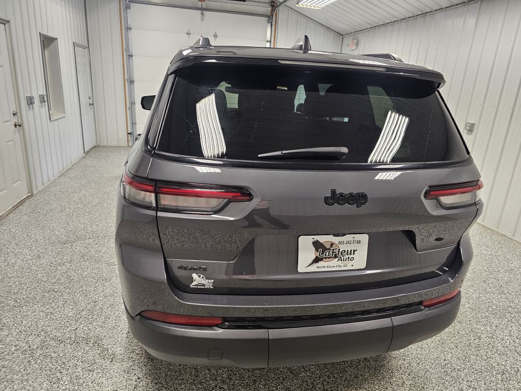 2024 Jeep Grand Cherokee Image 5